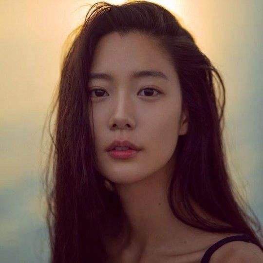 霓虹舞娘